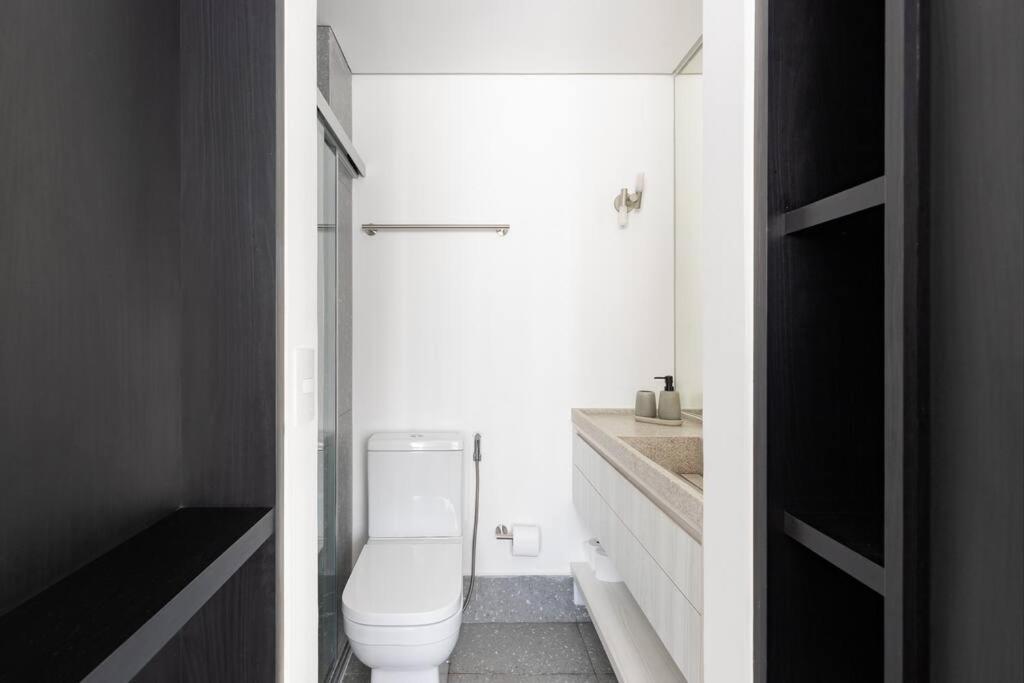 Nik Alves Guimaraes Apartamento *